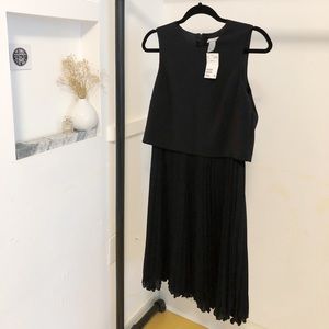 NWT H&M Black Pleated Skirt Dress Size 6